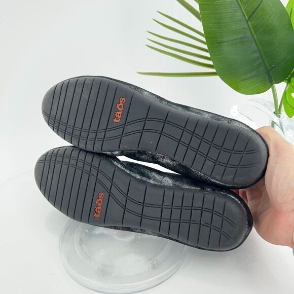 Taos Rascal Ballet Flats Women's 9.5 Black Metallic Leather Slip On Casual - Picture 8 of 12